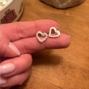 Elegant white gold and diamond Heart Stud Earrings